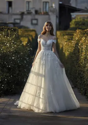 Cream · vestido de novia