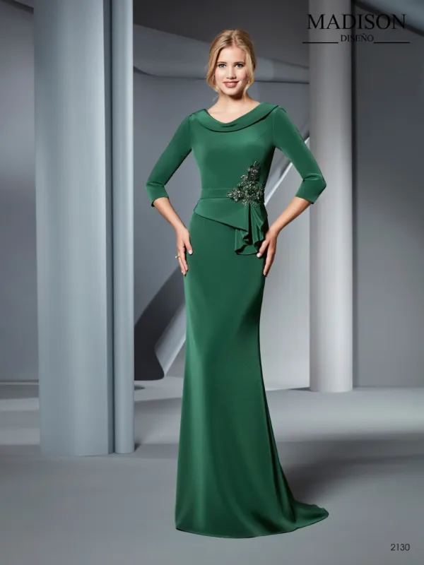 Modelo 2130 · vestido de madrina