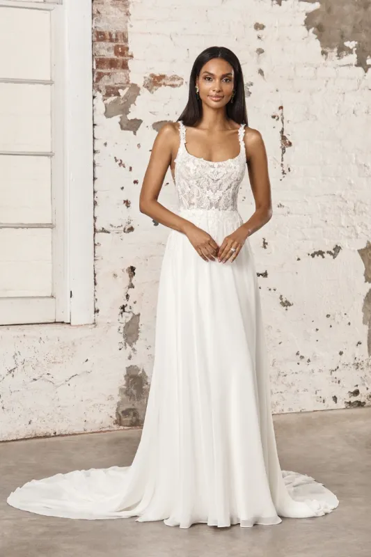 Modelo 44382 · vestido de novia