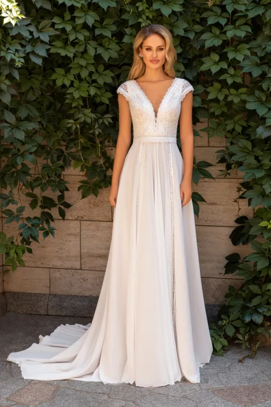 Modelo 1055 · vestido de novia
